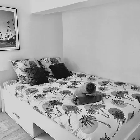 Surfer Paradise-appartement Climatise & Wifi - Апартаменты Безье