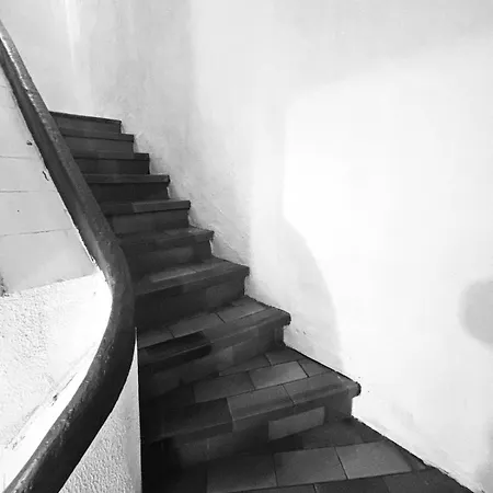 Apartment Surfer Paradise-appartement Climatise & Wifi - *