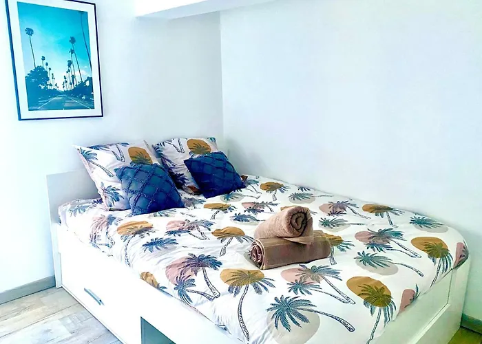 Surfer Paradise-appartement Climatise & Wifi - Διαμέρισμα Μπεζιέ